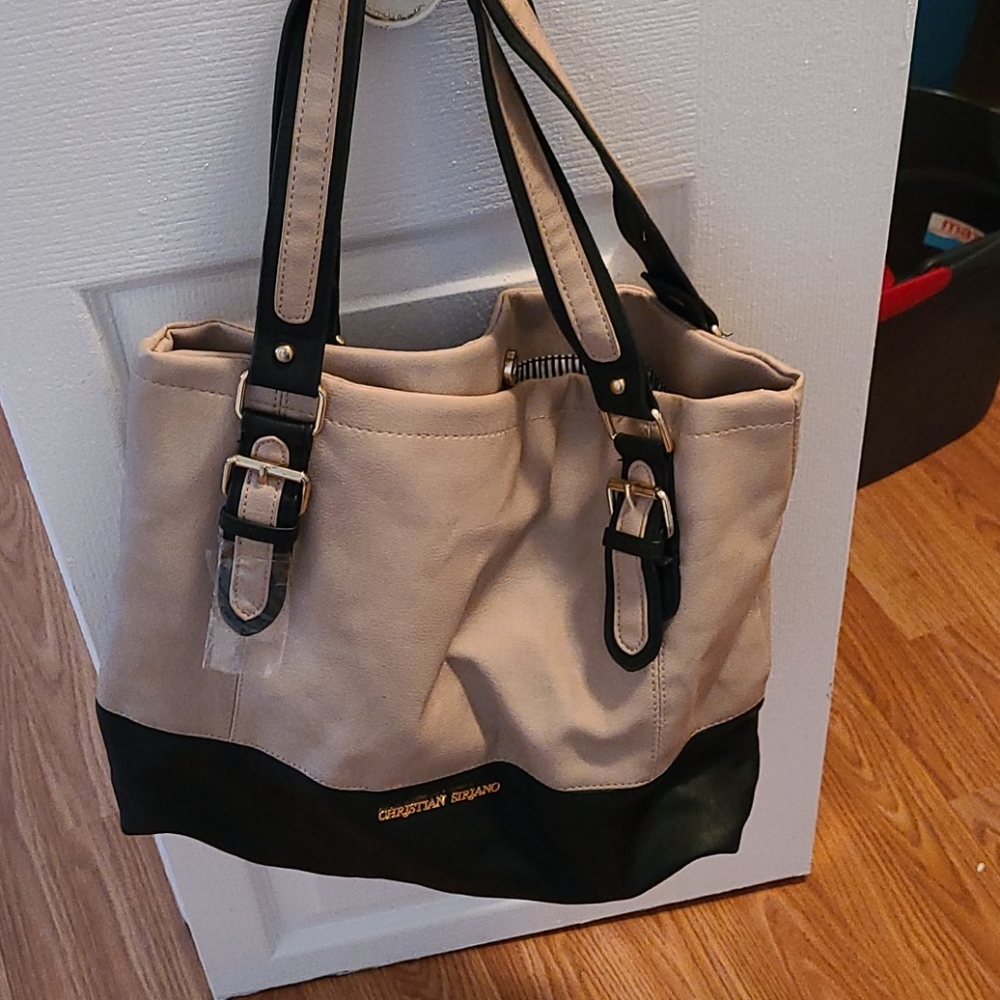 Chtistan siranio purse